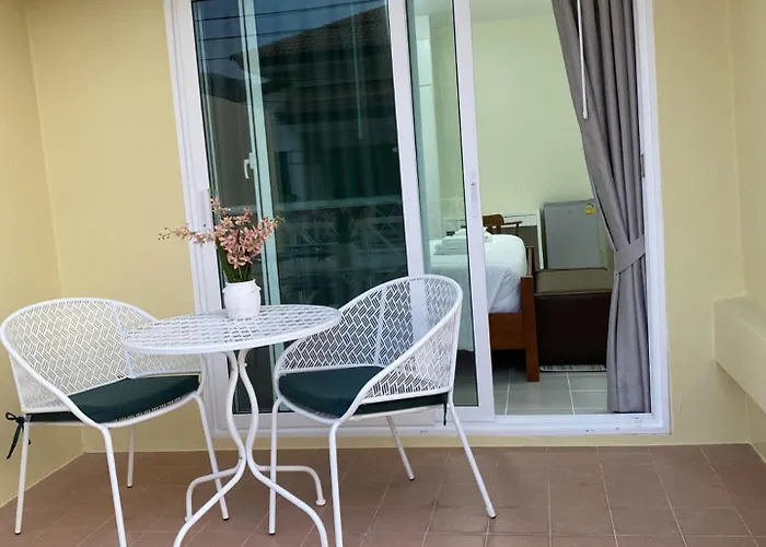 Kata Beach Townhouse